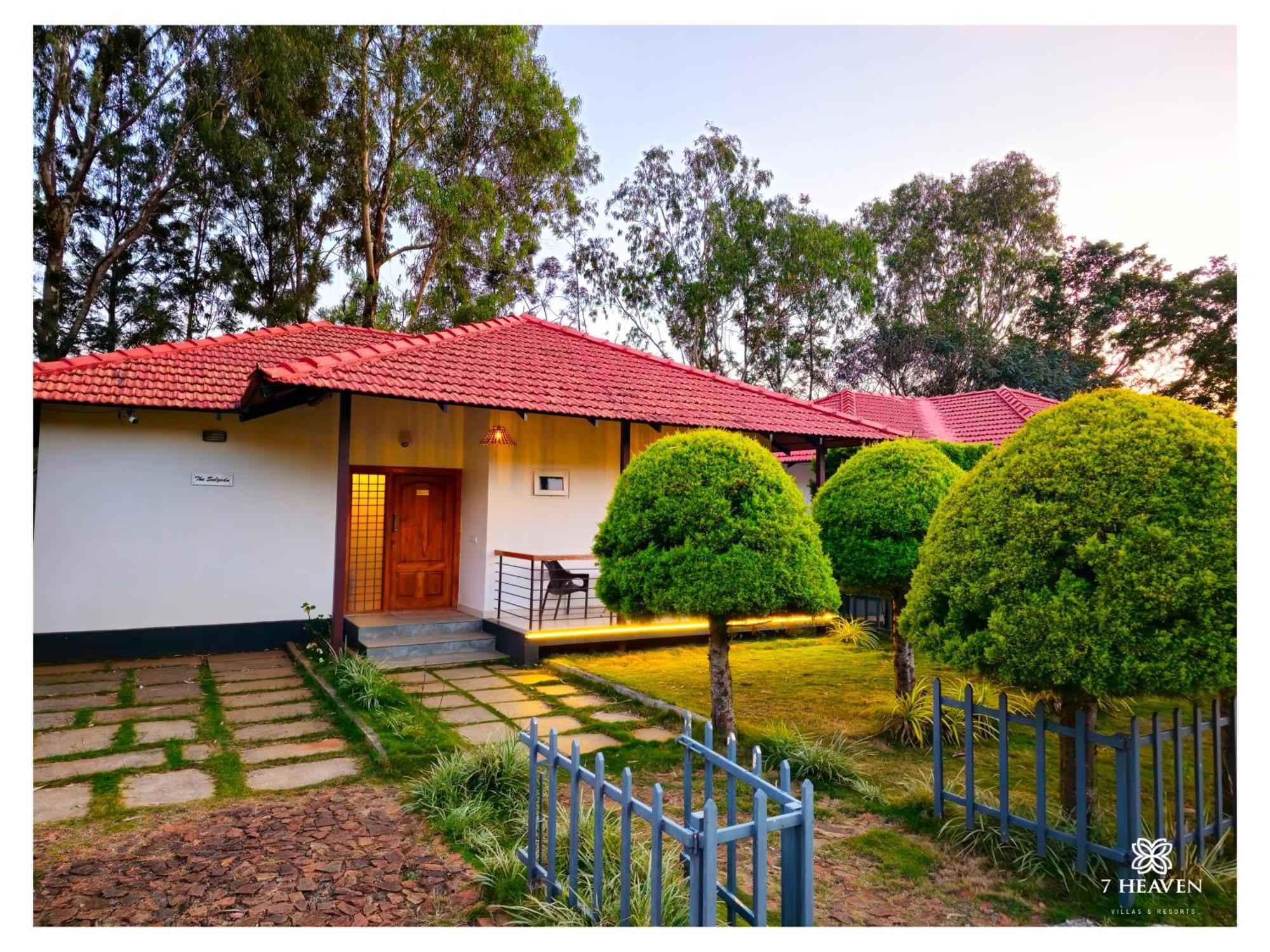 Chikmagalūr 7 Heaven Villas & Resorts מראה חיצוני תמונה